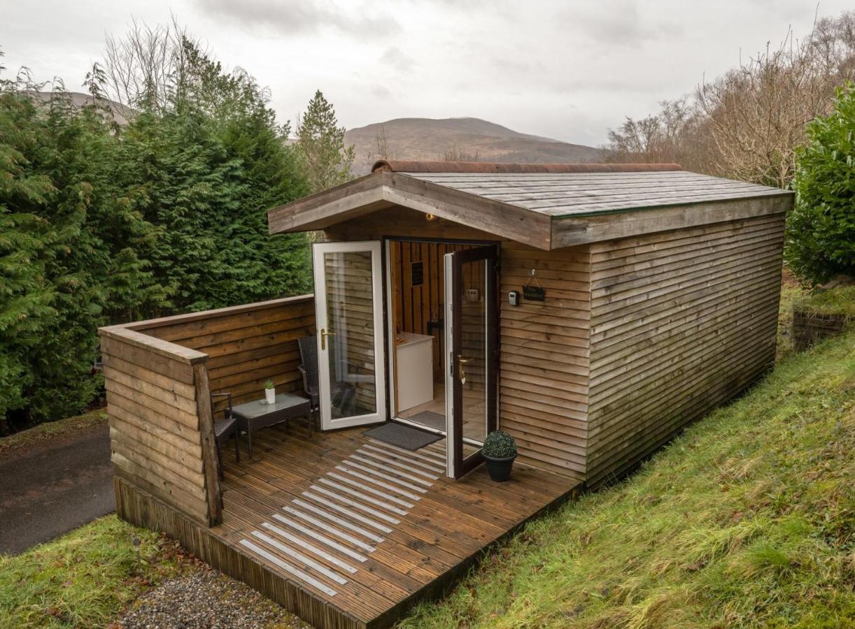 Woodshed Pod Villa Fort William Exterior photo